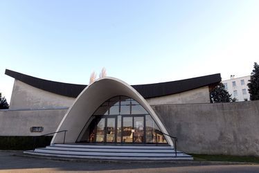 Eglise Sainte-Jeanne d'Arc à Sanvic