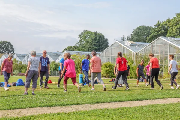 Activités seniors aux Jardins suspendus avec le CCAS