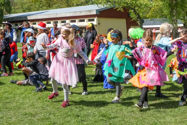 Carnaval 2025 à l'accueil de loisirs de Montgeon