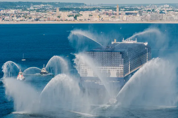 Baptême du porte-conteneurs CMA CGM Notre-Dame