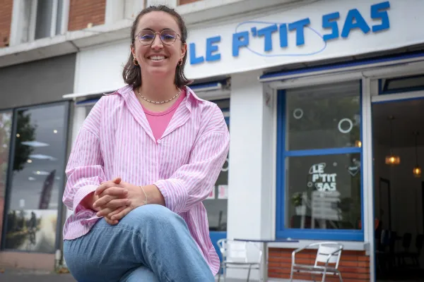 Louise Buannec, gérante du P'tit Sas