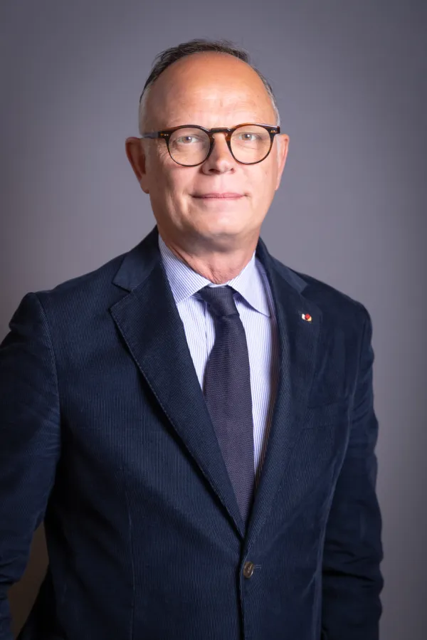 Portrait d'Édouard PHILIPPE