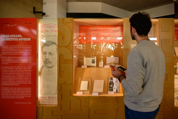 Exposition Jules Durand, le Dreyfus ouvrier, à la bibliothèque Salacrou
