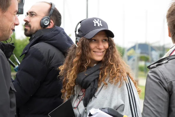 Houda Benyamina, réalisatrice, scénariste  et fondatrice de 1 000 Visages