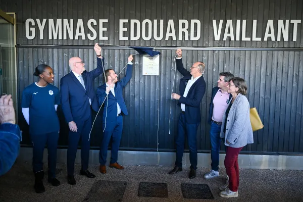 Inauguration du gymnase Édouard Vaillant à Caucriauville, le 17 octobre 2026