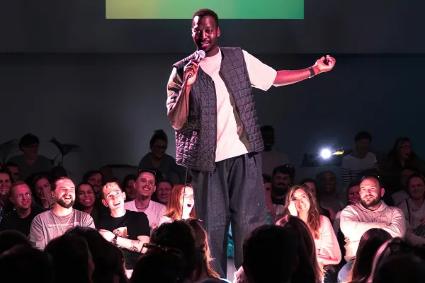 Sulo, humoriste et créateur du spectacle de stand-up Havre de Rire