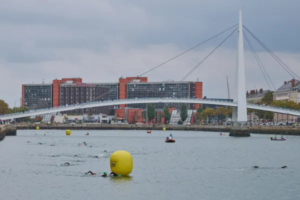 Un nouveau point de vue sur le bassin du Commerce