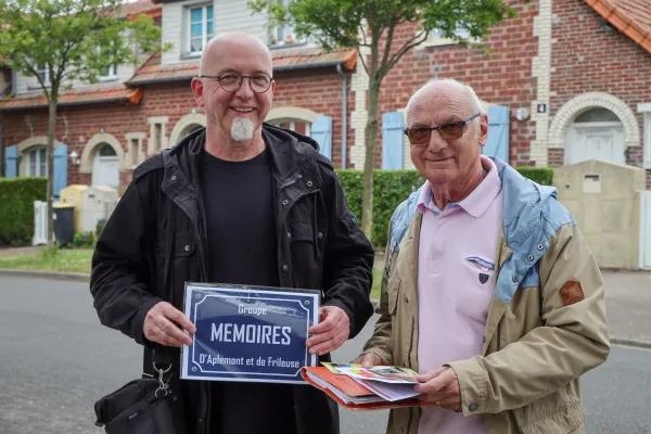Serge Buquet et Jacques Fortin, du groupe Mémoires d’Aplemont et de Frileuse