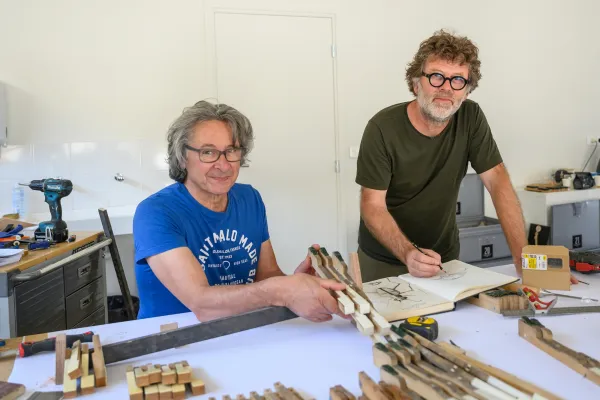 Vincent GADRAS et Mathieu DESAILLY, artistes du collectif Tout reste à faire