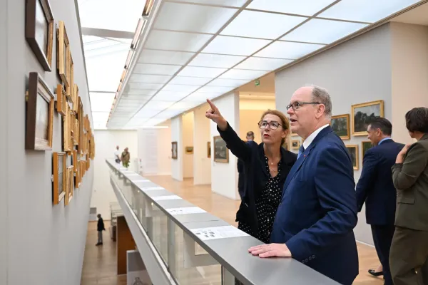 S.A.S. Albert II de Monaco visite le Musée Malraux