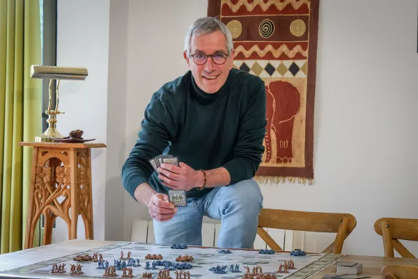 Portrait de Vlad BRADEA, président de l'association Company of Wargamers