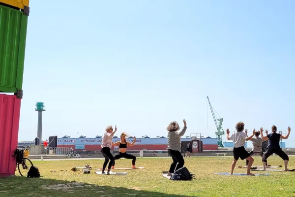 Cours avec Wayra Yoga